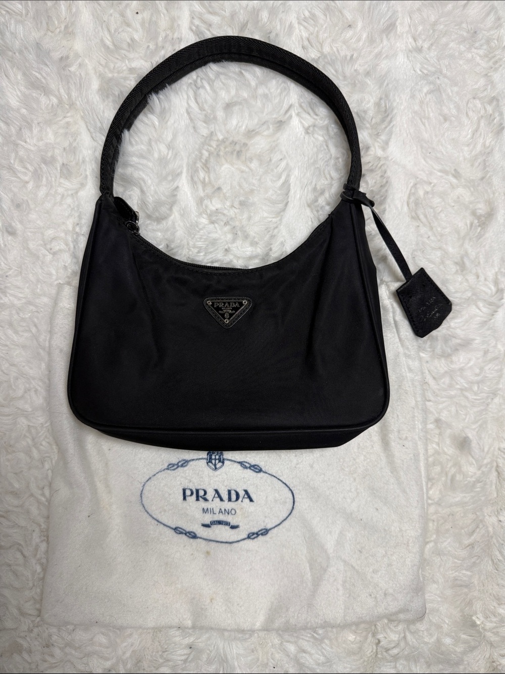 Prada Black Nylon Re-Edition 2000 Style Tessuto Shoulder Bag